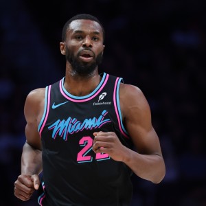 世界杯投注-今天很划水！维金斯9投5中&amp;三分5中2 拿到12分4板3助2断